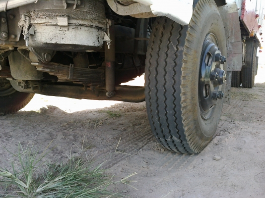 เก็บไว้บรรทุกปุ๋ย HINO KM350 เครื่องDQ100 110ม้า หน้า F หลังF ยางดี7เส้น เก็บไว้บรรทุกปุ๋ย HINO KM350 เครื่องDQ100 110ม้า หน้า F หลังF ยางดี7เส้น