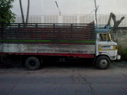 เก็บไว้บรรทุกปุ๋ย HINO KM350 เครื่องDQ100 110ม้า หน้า F หลังF ยางดี7เส้น เก็บไว้บรรทุกปุ๋ย HINO KM350 เครื่องDQ100 110ม้า หน้า F หลังF ยางดี7เส้น