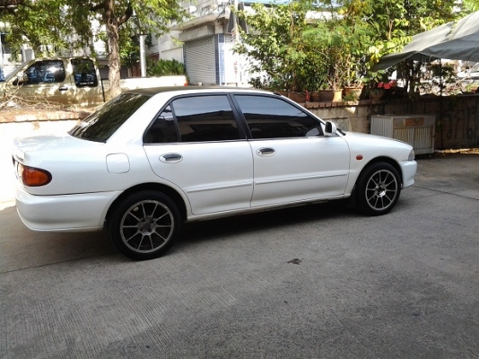 E-CARปี94 1.5หัวฉีดเกียร์ธรรมดา สภาพสวยขับดี