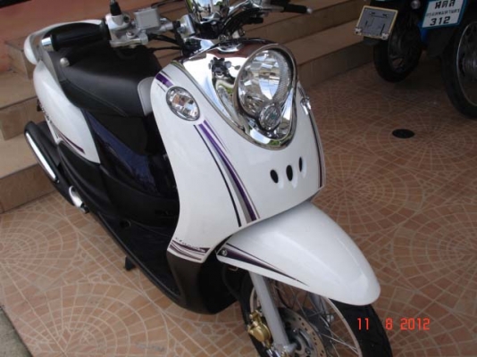 new fino classic ปี 2012 สีขาวม่วง รถเกรด A ราคา 32500 บาท โทร.0819858268,0800130001