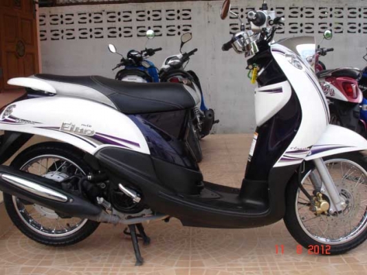 new fino classic ปี 2012 สีขาวม่วง รถเกรด A ราคา 32500 บาท โทร.0819858268,0800130001