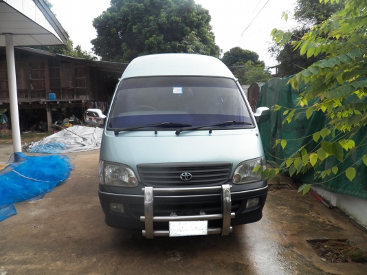 ขายรถตู้หัวจรวด หลังคาสูงปี 2002 เครื่อง3000 ดีเซล เบาะVIP รถบ้าน