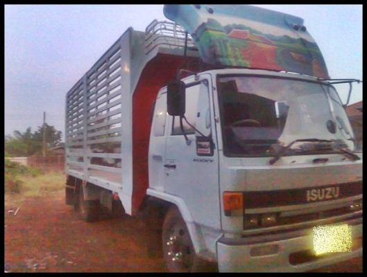 6 ล้ออีซูซุ ร๊อคกี้ 175 สภาพดี น่าใช้ ราคาจิ๊บๆ