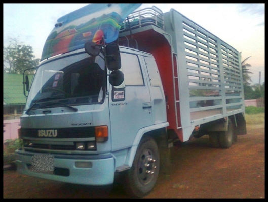 6 ล้ออีซูซุ ร๊อคกี้ 175 สภาพดี น่าใช้ ราคาจิ๊บๆ