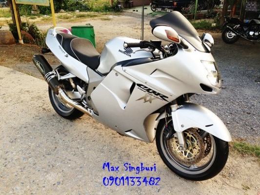แม็กสิงห์บุรี//CBR1100 BLACKBIRD ปี2001 หัวฉีด ท่อสูตร AKAPROVIC 137000 ด่วน แม็กสิงห์บุรี//CBR1100 BLACKBIRD ปี2001 หัวฉีด ท่อสูตร AKAPROVIC 137000 ด่วน