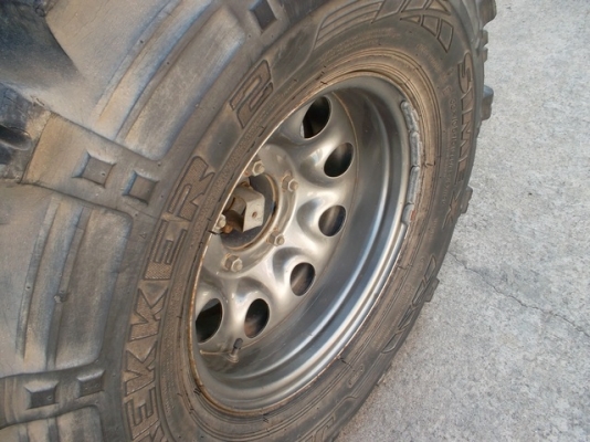 ขายยาง SIMEX JUNGLE A เดี่ยว ปี 07 33x10.5 R15