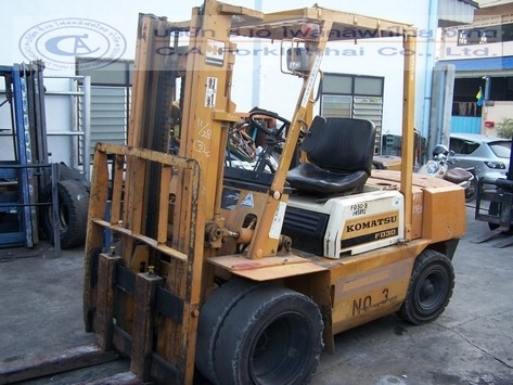 ขาย รถโฟล์คลิฟท์ KOMATSU รุ่น FD30-8