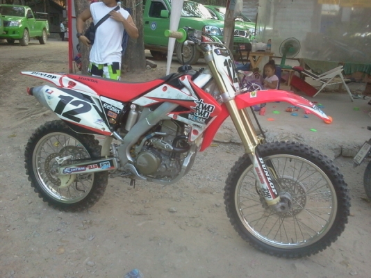 ขาย CRF  250 ปี 2005 สวยใส