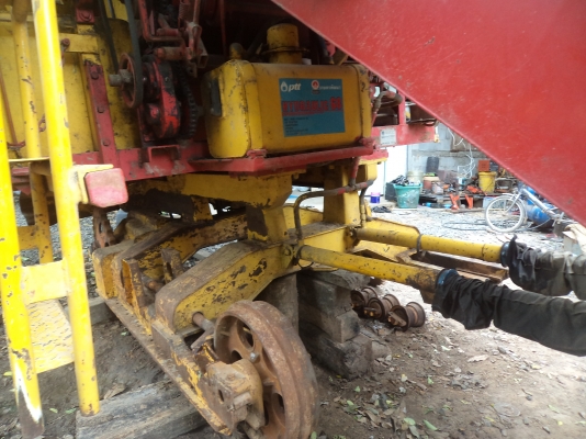 ราคาคุยกันได้ขายถึงวันที่2 ต.ค 57นี้ก่อนลงเกี่ยวข้าวรถเกี่ยวข้าวเกษตรพัฒนา รุ่นเงินมี(เปลี่ยนช่วงล่างใหม่หร้อมเปลี่ยนน้ำมันไฮโดรลิก