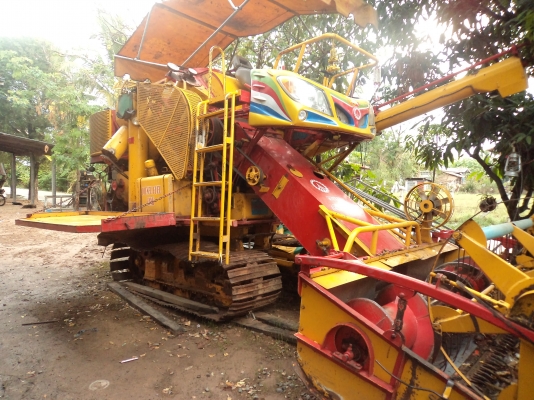 ราคาคุยกันได้ขายถึงวันที่2 ต.ค 57นี้ก่อนลงเกี่ยวข้าวรถเกี่ยวข้าวเกษตรพัฒนา รุ่นเงินมี(เปลี่ยนช่วงล่างใหม่หร้อมเปลี่ยนน้ำมันไฮโดรลิก