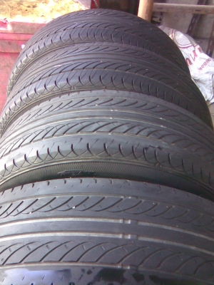 ยาง ขอบ14 ขนาด 185 65 14 ราคา 400 บาท
