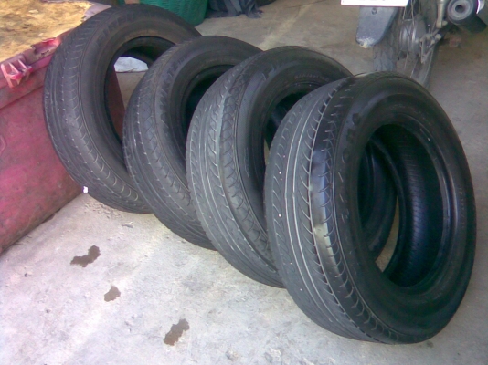 ยาง ขอบ14 ขนาด 185 65 14 ราคา 400 บาท