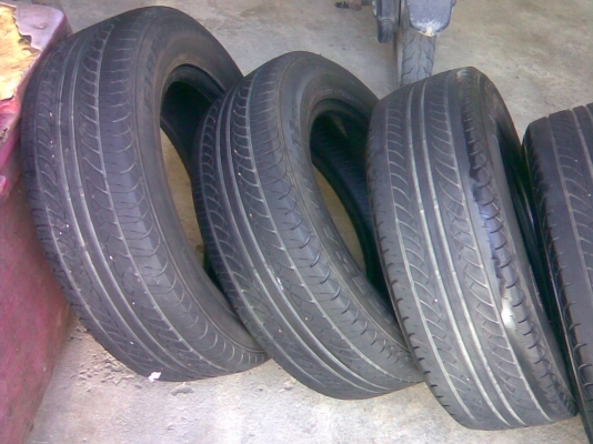 ยาง ขอบ14 ขนาด 185 65 14 ราคา 400 บาท