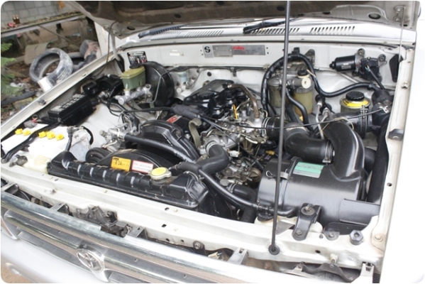 TOYOTA HILUX MIGHTY-X EXTRA CAB ปี 1995