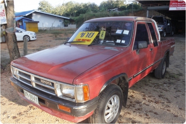 TOYOTA HILUX HERO CAB ปี 1990 TOYOTA HILUX HERO CAB ปี 1990