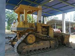 ขายรถแทรกเตอร์ CAT D5H ซีรี้.2 ตีนไก่  สภาพรถ 85\% สวยมาก
