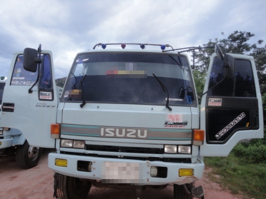 ISUZU FXZ คัซซีสวยตลอดแนว หัวเดิม เครื่องเปลี่ยน ISUZU FXZ คัซซีสวยตลอดแนว หัวเดิม เครื่องเปลี่ยน