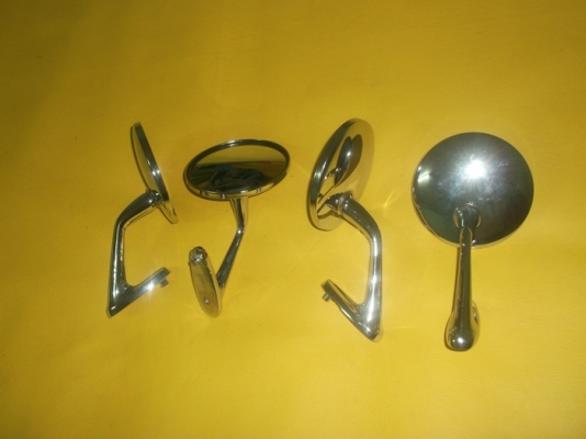 ขายกระจกแก้ม ดัทสัน 620 521 320 สภาพสวยๆ ขายกระจกแก้ม ดัทสัน 620 521 320 สภาพสวยๆ