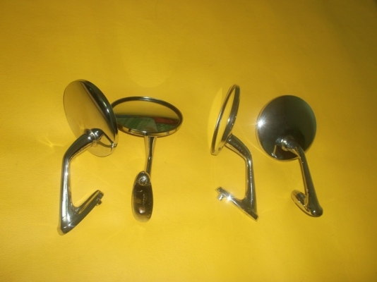 ขายกระจกแก้ม ดัทสัน 620  521 320  สภาพสวยๆ