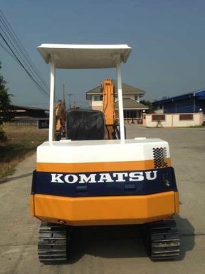 ต้องการขายรถแบ็คโฮ Komatsu pc20-6  ไม่แพง