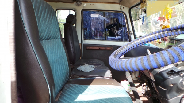 HINO  FL187   ราคาขาย   680,000  บาทค่ะ