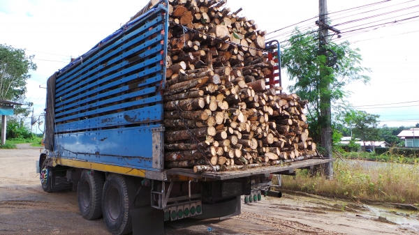 HINO  FL187   ราคาขาย   680,000  บาทค่ะ