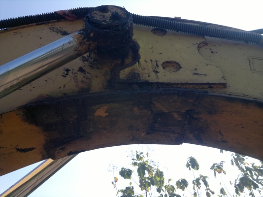 ขายรถแบคโฮ KOMATSU PC-120-2 เอกสารเล่มทะเบียน รถสวยประมาณ 80\% lสนใจโทร