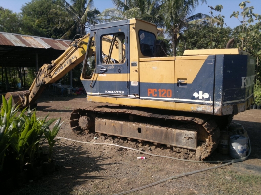 ขายรถแบคโฮ KOMATSU PC-120-2 เอกสารเล่มทะเบียน รถสวยประมาณ 80\% lสนใจโทร
