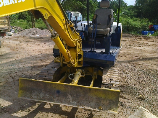 (ขายถูก)ขายPC30-5 รถสภาพดี เก็บสีบางๆ รถพร้อมใช้