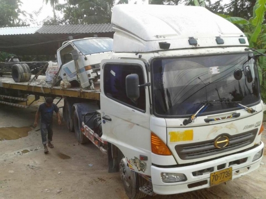 ขาย HINO MEGA หัวลาก ปี 48 เครื่อง 260 แรงม้า หางยาว 12 เมตร ของ บ.สามมิตรมอเตอร์ วิ่ง 500,000 กิโลเมตร