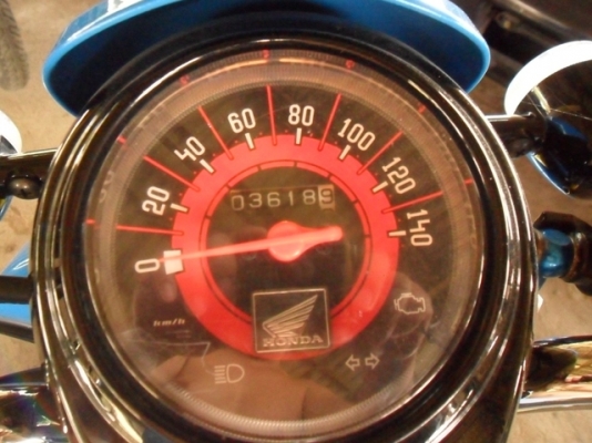 ขาย สกูปี้ไอ Scoopy-i2012 สีน้ำเงิน-ดำ สีสวยทั้งคัน จดทะเบียนปี 2012  เครื่องเดิมๆ แน่นๆใช้งานน้อยวิ่ง 3,600 กมเท่านั้นเพียง29,500 บT. 081-1917015