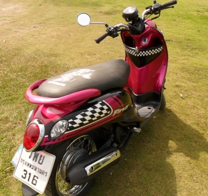 ขาย ฟีโน่ สปอร์ต Fino (สี ม่วง-ดำ)เครื่องเดิมๆ แน่นๆ สีสวยทั้งคัน ไม่ค่อยได้ใช้ ราคา 15,500 บาท T. 081-1917015