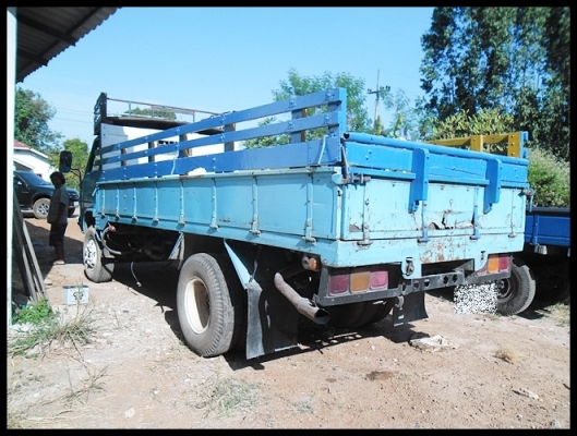 6 ล้อ 100 แรง สภาพสวยๆ น่าใช้