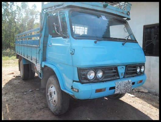 6 ล้อ 100 แรง สภาพสวยๆ น่าใช้