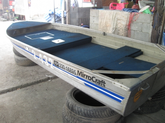 เรืออลูมาใหม่12ฟุต พื้นปูเต็ม