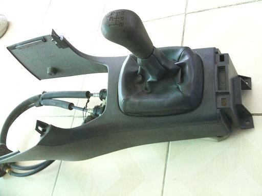 ขาย คันเกียร์ มิชูบิชิ  CK4  พร้อมคอนโชลกลางใส่ คันเกียร์