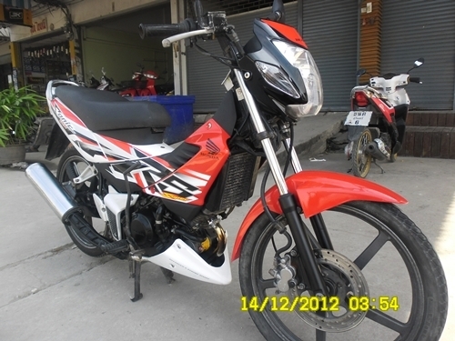 sonicตัวใหม่แท้สตราท์มือล้อแม๊กปี48เครื่องดีรถเดิมสีสวยมาก