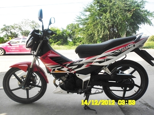 sonicตัวใหม่แท้สตราท์มือล้อแม๊กปี48เครื่องดีรถเดิมสีสวยมาก