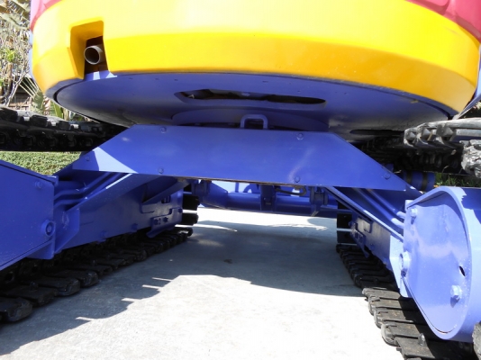 ขายรถขุด KOMUTSU PC 28 UU-2E (รุ่นพิเศษ)เก่านอกพร้อมใช้งาน