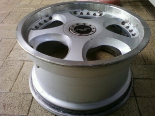 ล้อแม็ก5รู  เ่ก่าญีปุน ใส่A32 ,มา