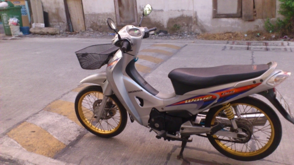 ขาย WAVE 125S ปี46 ไมค์ดิจิตอล เครื่องเดิมแน่นๆ ระบบไฟใช้ได้ทุกอย่าง ชุดสีโอเคเป็นรอยบ้างตามการใช้งาน พรบ+ภาษีไม่ขาด เอกสารครบพร้อมโอน สนใจโทร 0875533323 เดี่ยวโมบาย ขาย WAVE 125S ปี46 ไมค์ดิจิตอล เครื่องเดิมแน่นๆ ระบบไฟใช้ได้ทุกอย่าง ชุดสีโอเคเป็นรอยบ้างตามการใช้งาน พรบ+ภาษีไม่ขาด เอกสารครบพร้อมโอน สนใจโทร 0875533323 เดี่ยวโมบาย