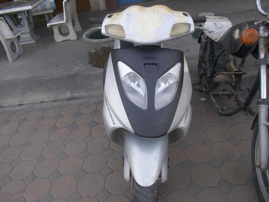 ขอขายรถสกุตเตอร์150 สักคันในราคา4500สนใจในราคา0839090699