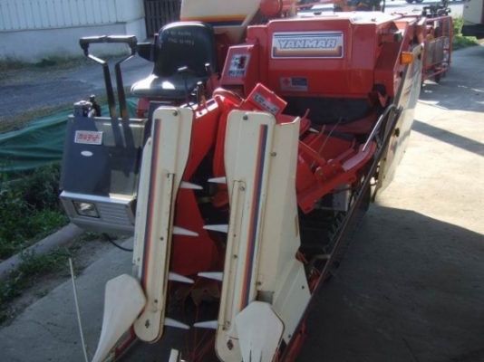 ขายรถเกี่ยวข้าว