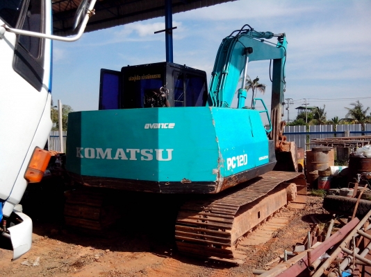 ต้องการขาย Komatsu PC120-5