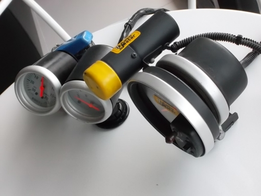 ขายด่วนๆๆชิบไลน์AUTO METER /วัดบูชBOOST20ปอน/วัดแบตเตอรี่AUTO GAUGE16V. ราคาถูกๆๆ ขายด่วนๆๆชิบไลน์AUTO METER /วัดบูชBOOST20ปอน/วัดแบตเตอรี่AUTO GAUGE16V. ราคาถูกๆๆ