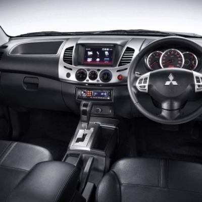 Re: รับจอง New Pajero Sport 2014 ข้อเสนอพิเศษ ส่วนลด1xx,xxx บ ของแถม ชุดแต่ง Re: รับจอง New Pajero Sport 2014 ข้อเสนอพิเศษ ส่วนลด1xx,xxx บ ของแถม ชุดแต่ง