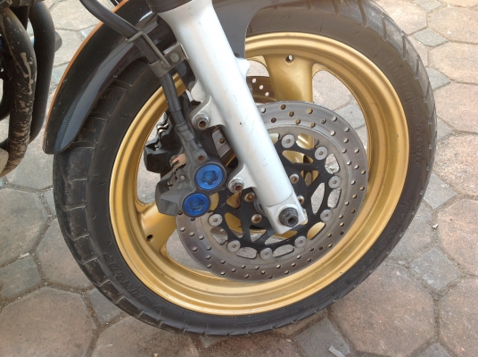 ขาย Yamaha XJR ปี 2004 สีดำดุสักคัน กุญแจชิพ