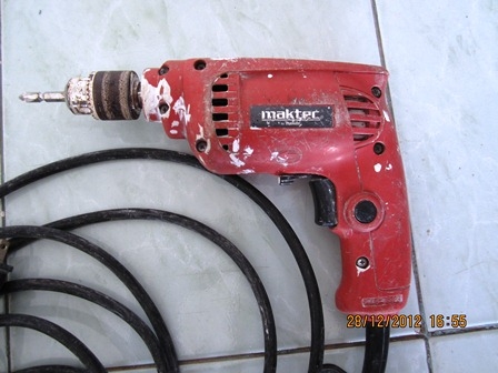 ขายสว่าน โรตารี่3ระบบBOSCH GBH 2-26 DFR และ Maktec MT603 ถูกๆครับ