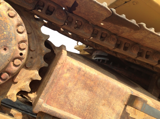 ขายรถแบ็คโฮ CAT E200B นำเข้าจากญี่ปุ่น มี VDO ครับ สภาพสวย คอนโทรลสั้น ติดต่อ 089-8368497/081-2990958