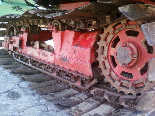 ขายรถเกี่ยวข้าว มีอุ้ม ไซโลปรับระดับ เครื่องยนต์ HO7C TURBO ตัวเดิน 12